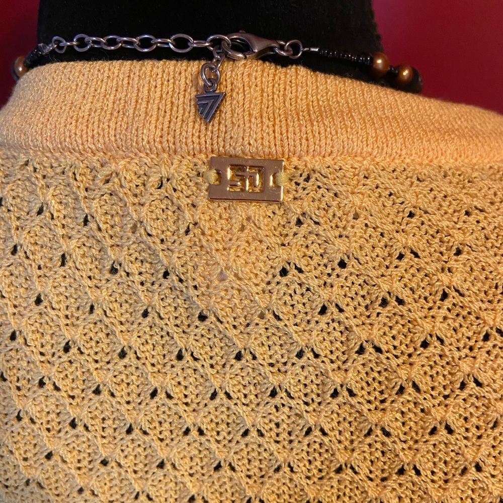 🌬️ St. John Yellow Sport Cardigan 🌬️ - Picture 5 of 7